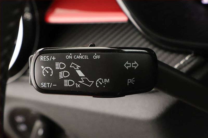 Škoda Fabia (2025) Monte Carlo 1.0 TSI - fotka 21 z 21