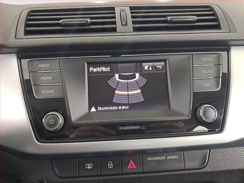 Škoda Fabia (2016) 1.4 TDI, Tempomat - fotka 16 z 17
