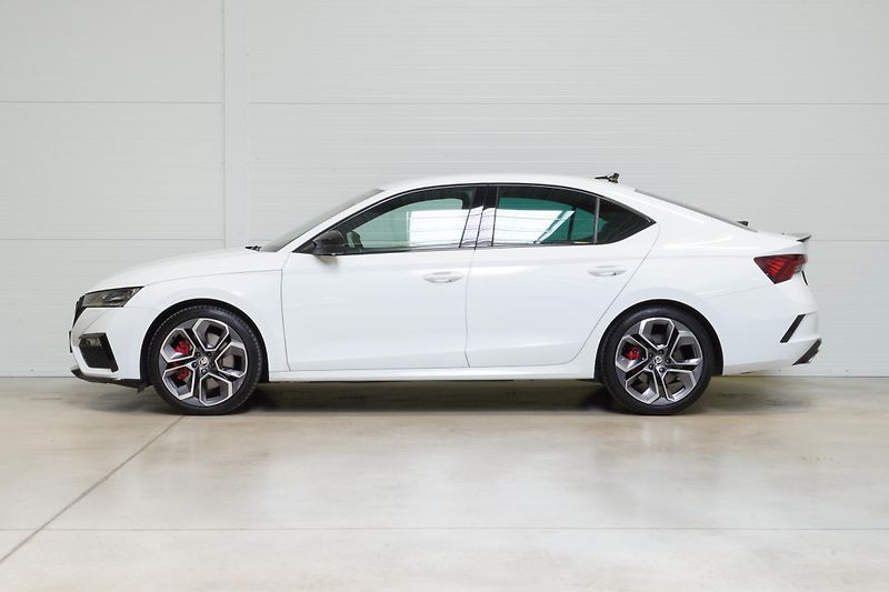 Škoda Octavia RS,2.0TSI,1.MAJ,ČR,NEZ.TOPENÍ - fotka 5 z 38