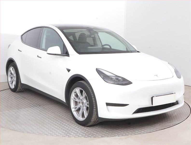 Tesla Model Y (2023) RWD LFP 60kWh, SoH 96% - fotka 1 z 20