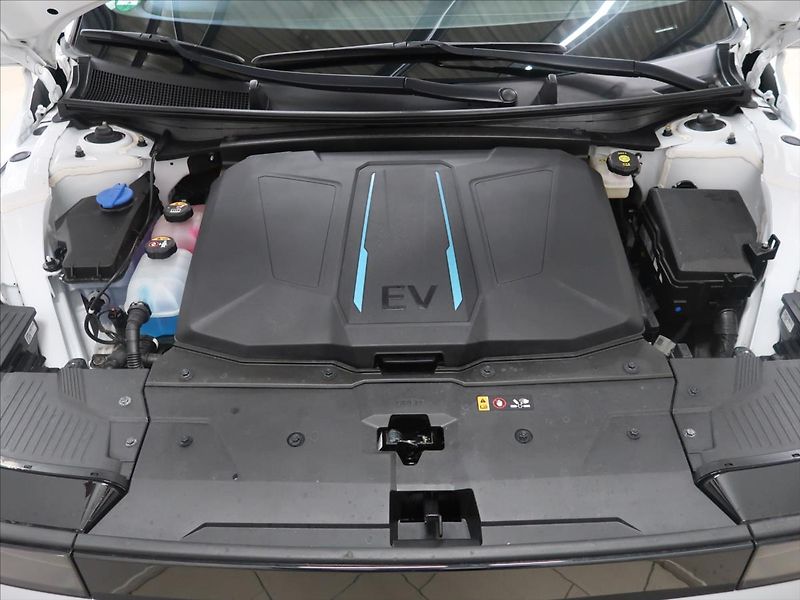 Hyundai Ioniq 5 Dynamiq Zánovní SOH 97,6% - fotka 9 z 35