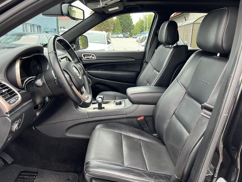 Jeep Grand Cherokee 3.0CRD SUMMIT AUTOMAT KŮŽE - fotka 9 z 47