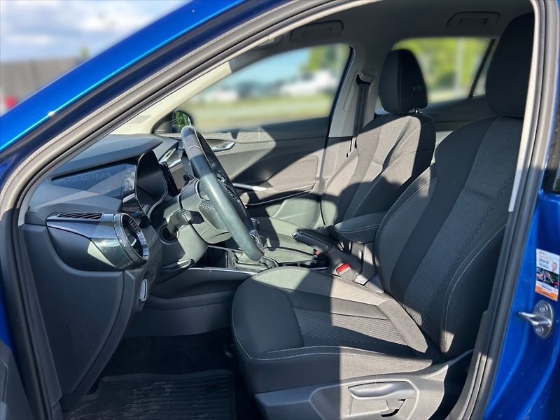 Škoda Fabia 1,0 TSI 81 Style - fotka 7 z 8