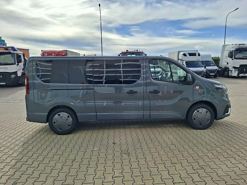Renault Trafic (2026) TRAFIC COMBI L2H1, 9 míst, MAN - fotka 6 z 22