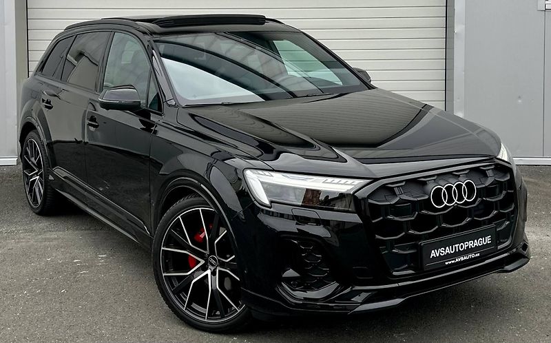 Audi Q7 (2024) S-LINE QUATTRO V ZÁRUCE 360 - fotka 1 z 39
