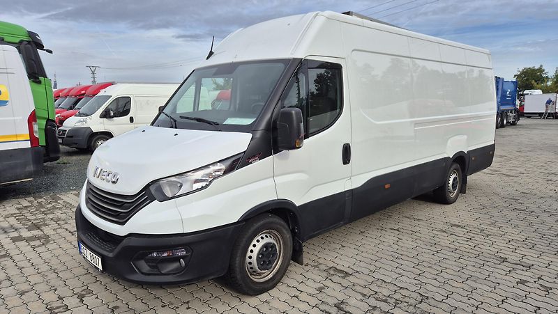 Iveco Daily (2024) 35S18 klima, 16m3 - fotografie inzerátu