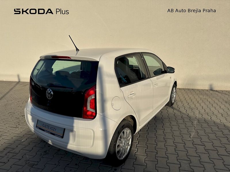 Volkswagen up! (2014) 1.0 Move 44 kW M5F - fotka 2 z 22