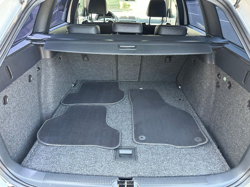 Škoda Octavia (2012) RS 2,0TDI 125kw DSG - fotka 12 z 32
