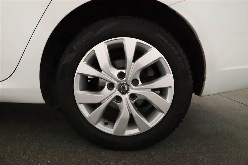 Renault Mégane (2019) 1.3 TCe, Serv.kniha, Navi - fotka 14 z 14