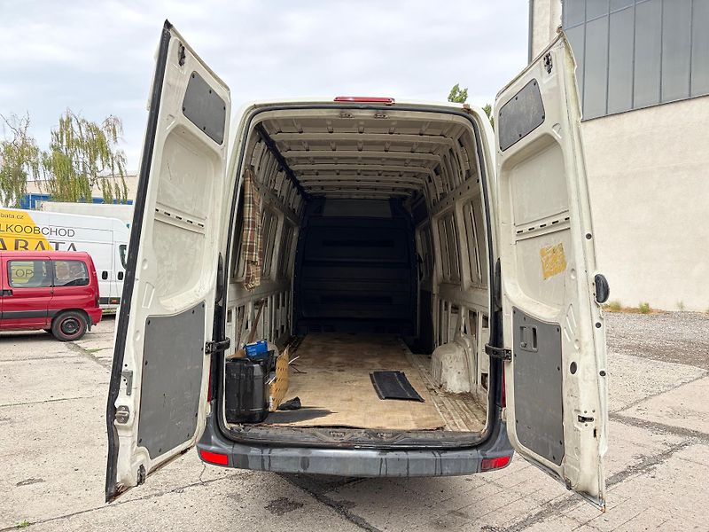 Volkswagen Crafter (2006) CRAFTER 2.5.TDI,100KW,MAXI - fotka 7 z 21
