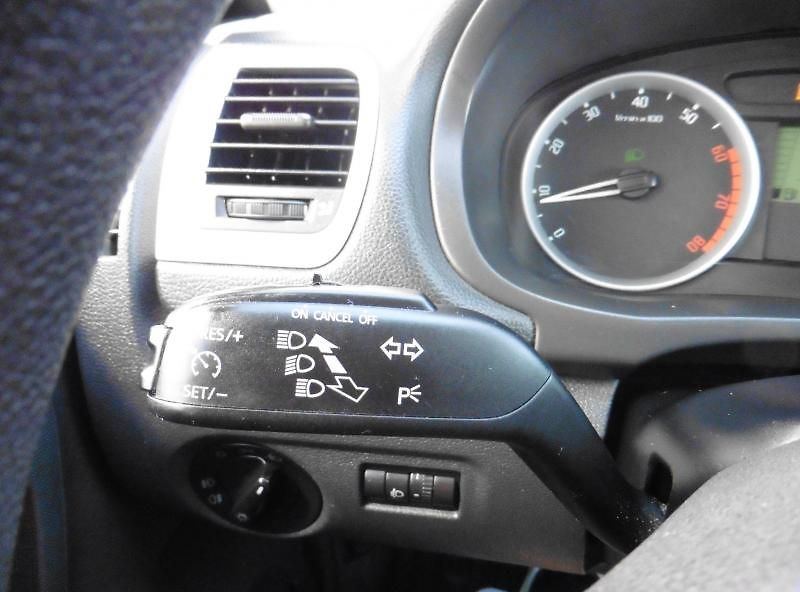 Škoda Fabia Combi 1,4i 16V Elegance, Vyhř. - fotka 13 z 14