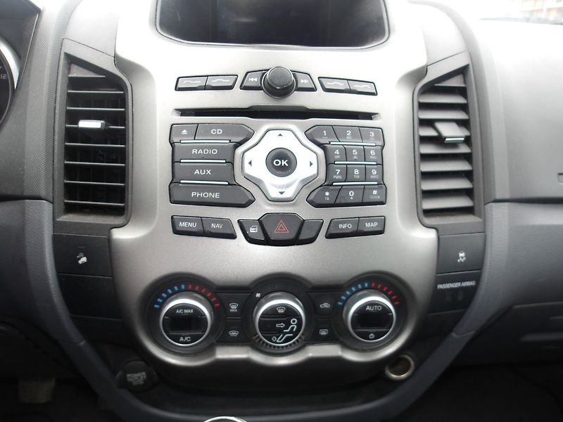 Ford Ranger 3,2TDCi 4AWD I.Maj !! Motor po - fotka 12 z 29