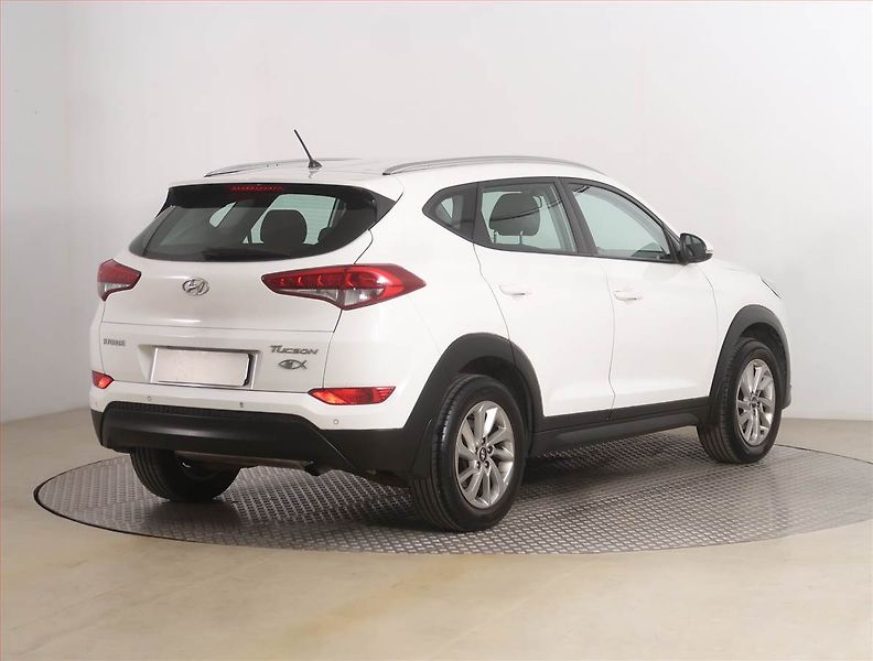 Hyundai Tucson (2016) 1.6 GDI, Serv.kniha, Tempomat - fotka 5 z 16