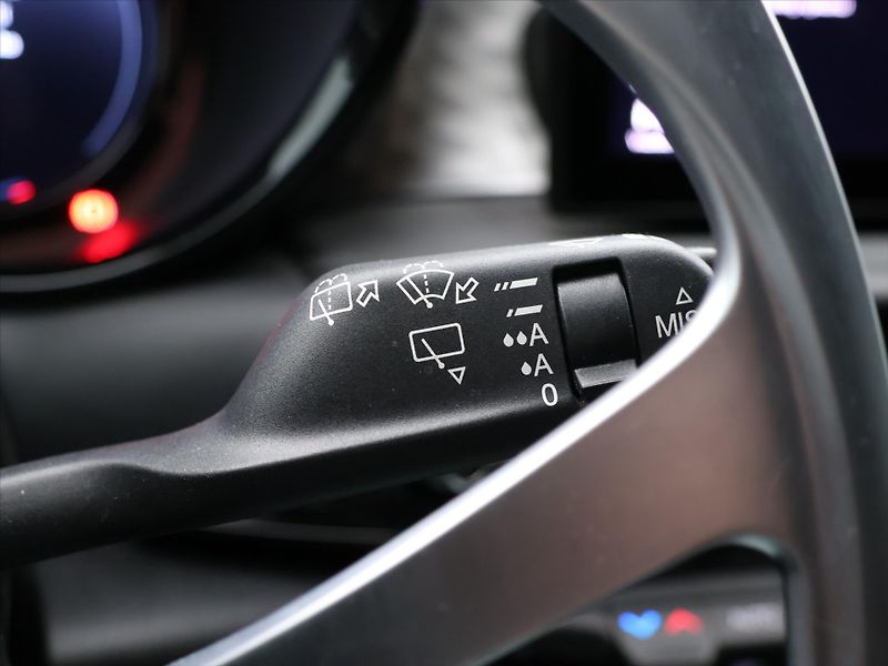 Alfa Romeo Tonale 1,5 117kW LED CZ DPH - fotka 19 z 35