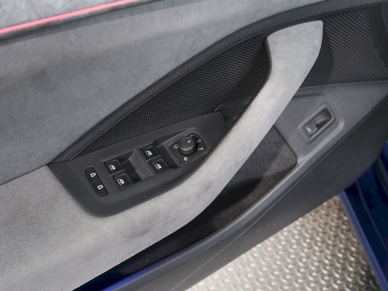 Škoda Superb (2024) SELECTION 2.0TDI 110KW DSG PAN - fotka 38 z 42