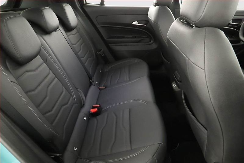 Jeep Avenger (2024) 54 kWh, SoH 95% - fotka 7 z 18
