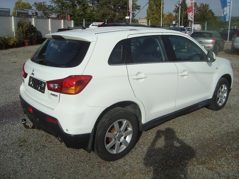 Mitsubishi ASX (2010) 1.8 DID  4x4 - fotka 3 z 16