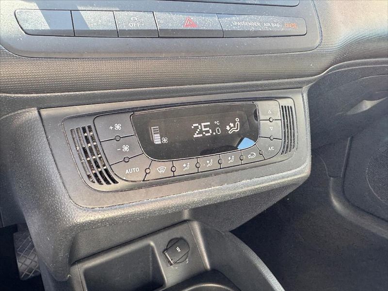 Seat Ibiza 1,6 TDi - fotka 16 z 19
