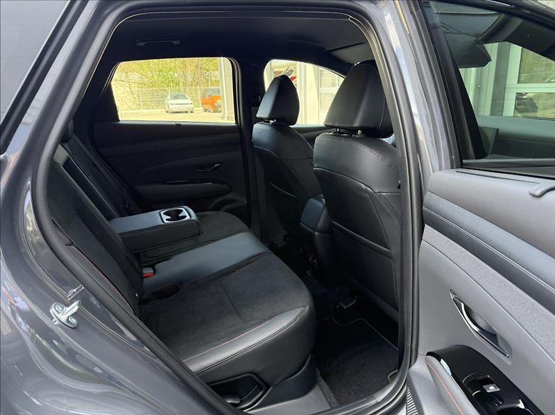 Hyundai Tucson 1,6 T HEV  FL GO Czech N Line! - fotka 13 z 23