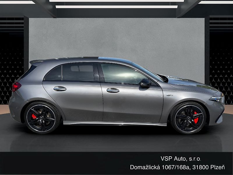 Mercedes-Benz Třídy A 35 AMG 4MATIC - fotka 6 z 20