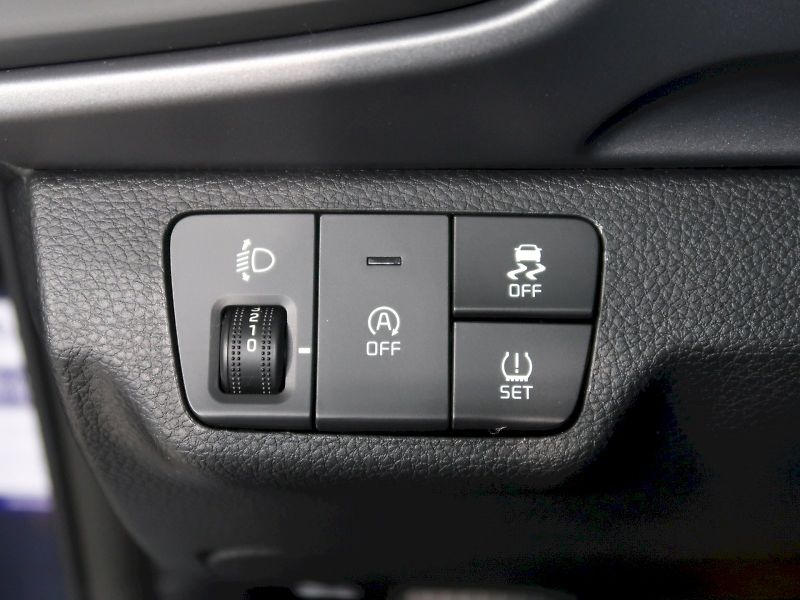 Kia Stonic (2025) SPIN 1.0T-GDi 74KW DCT - fotka 30 z 35