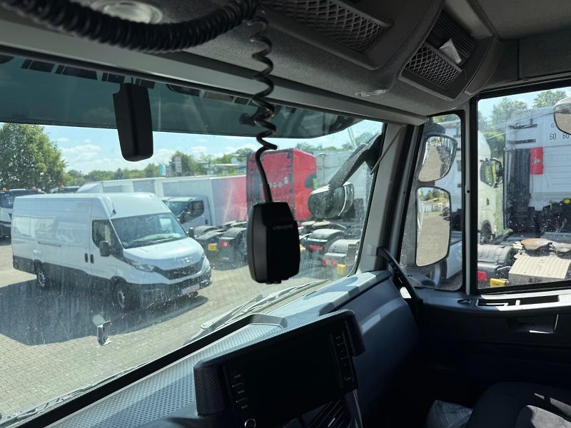 Iveco X-WAY AT340X48 8x4 3S MEILLER - fotka 14 z 22