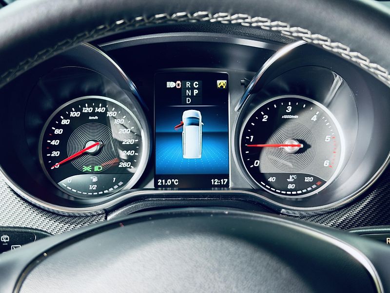 Mercedes-Benz Třídy V (2024) 300d*EXL*AMG*4M*NEZTOP*27.ZÁR - fotka 19 z 39