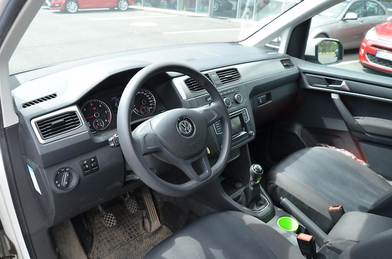 Volkswagen Caddy (2017) 2.0TDi 90kw 4x4 Trendline - fotka 6 z 11