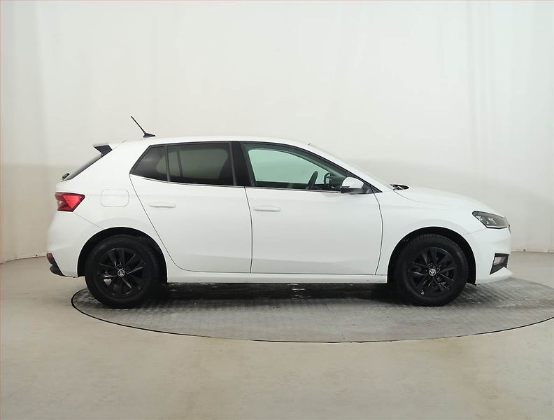 Škoda Fabia (2023) Style 1.0 TSI, ČR,1.maj - fotka 6 z 15