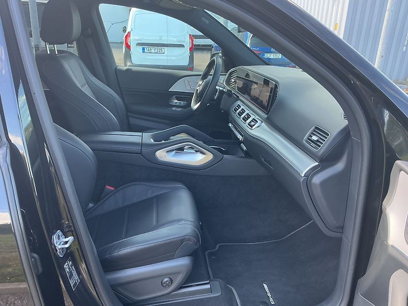 Mercedes-Benz GLE 450 d 4MATIC - fotka 17 z 25