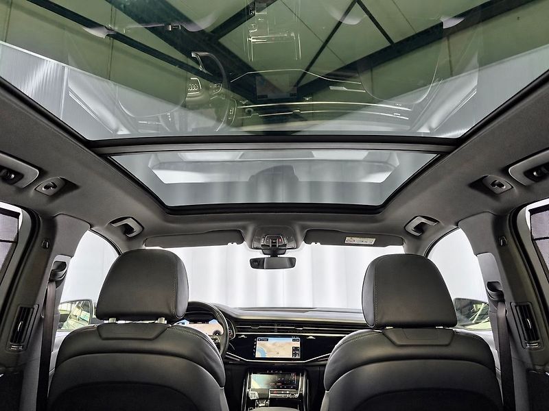 Audi Q7 50 TDI QUATTRO S-LINE, PANORAM - fotka 29 z 32
