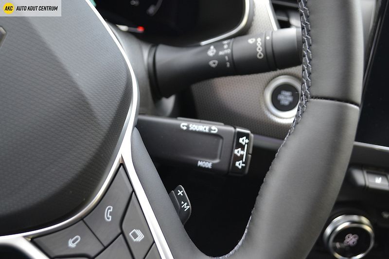 Renault Arkana Techno mild hybrid 140 EDC - fotka 40 z 49