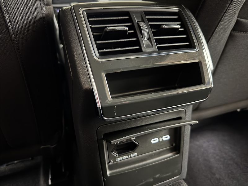 Škoda Superb 1,4 TSi  DSG iV Style Virtual - fotka 15 z 50