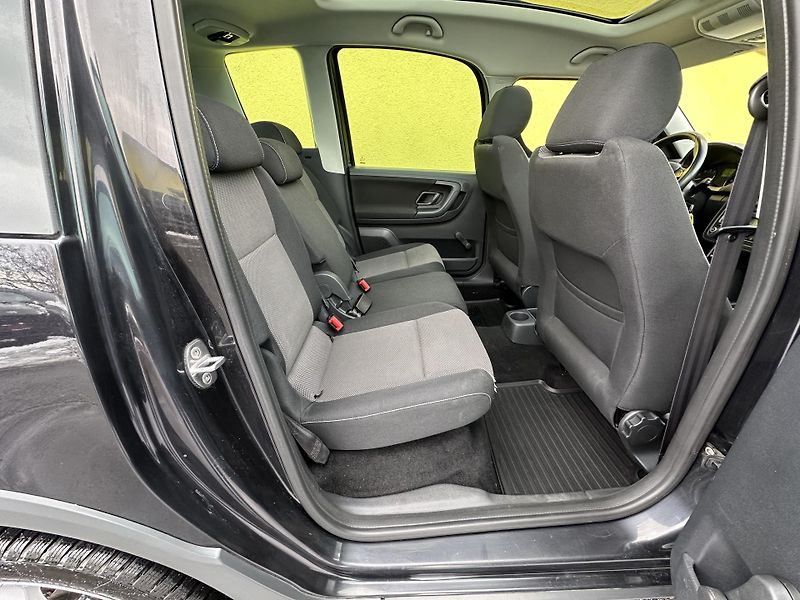 Škoda Roomster (2013) SCOUT 1.2TSI/63kW AC * 2.Maj.  - fotka 20 z 33