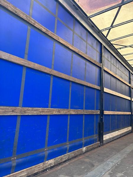 Ostatní Kögel Trailer Curtainsider Lif - fotka 8 z 11