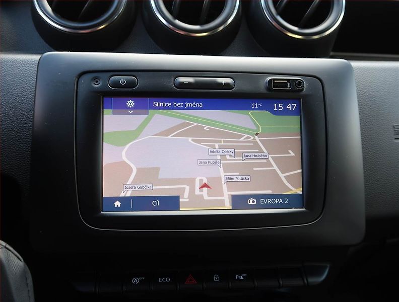Dacia Duster (2018) Prestige 1.5 Blue dCi, Navi - fotka 13 z 22