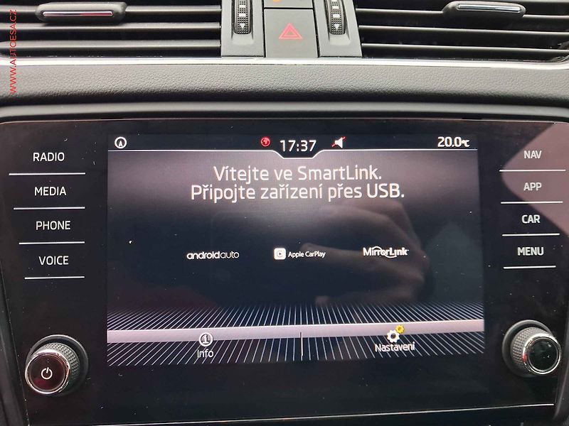 Škoda Octavia (2018) 1.4 TSi, Drive, DSG, LED - fotka 19 z 19