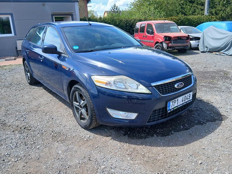 Ford Mondeo 2.2 TDCI, tažný, ALU - fotka 4 z 29