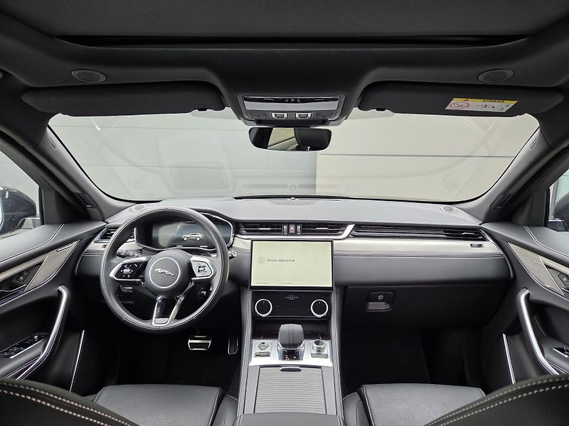 Jaguar F-Pace D300 ED90th HUD PANO ZÁR-2030 - fotka 8 z 48
