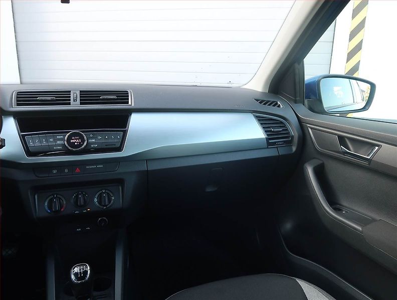 Škoda Fabia (2016) 1.2 TSI - fotka 8 z 16