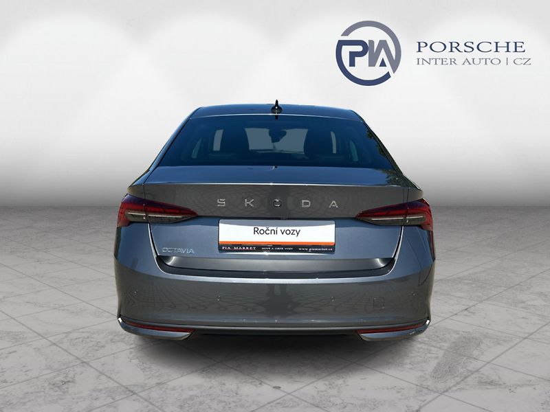 Škoda Octavia 2,0TDI / 110 kW Top Selection - fotka 5 z 23