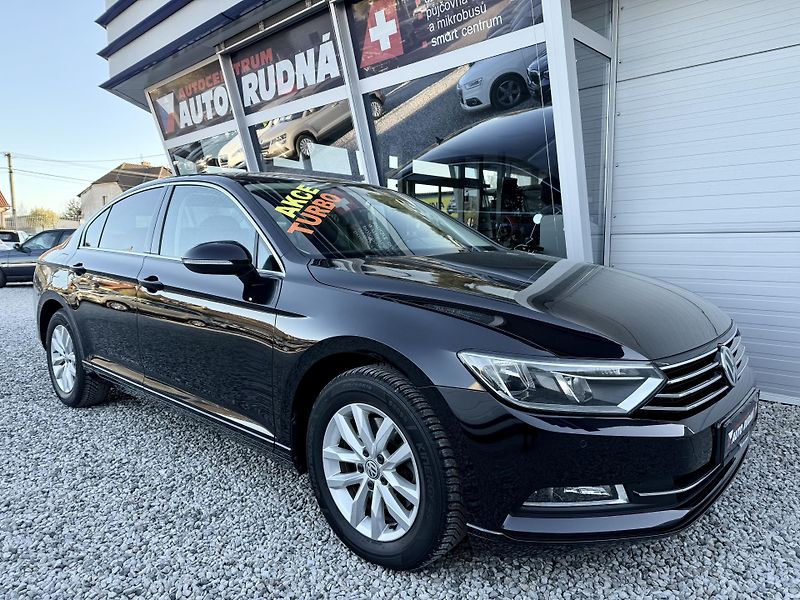 Volkswagen Passat 1,4 TSI Comfortline Navi - fotka 6 z 45