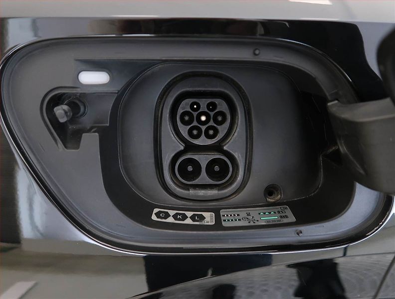 Volkswagen ID.4 (2022) Pro Perf. (82 kWh), SoH 94% - fotka 28 z 29