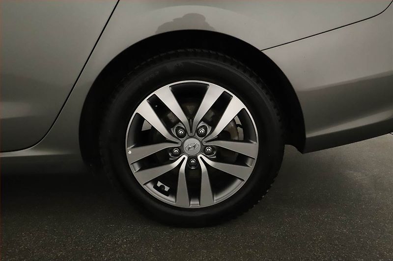 Hyundai i30 (2019) Smart 1.0 T-GDI, Serv.kniha - fotka 14 z 14
