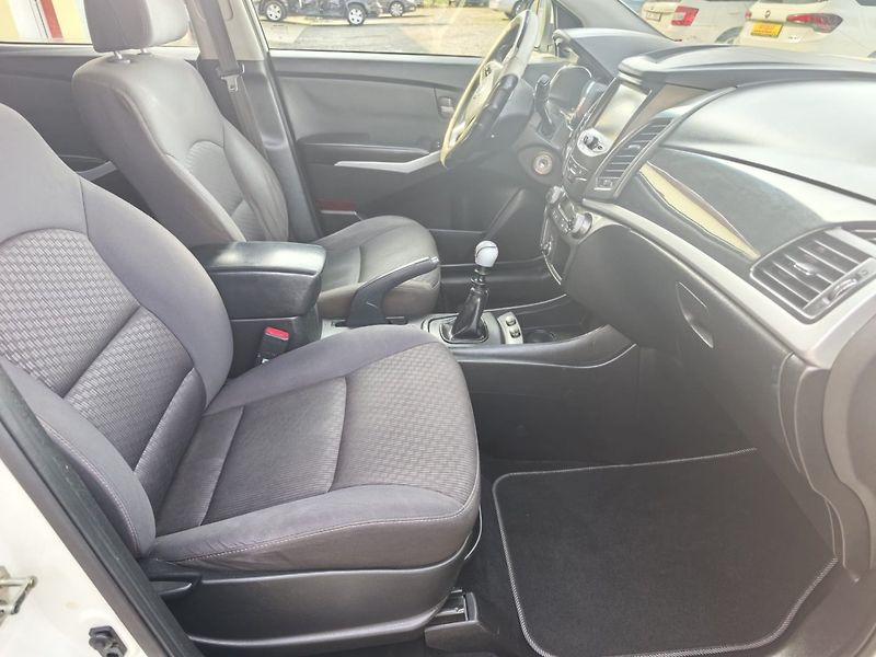 SsangYong Korando 2.0i LPG Výhřev/1.Maj/NAVI - fotka 20 z 26
