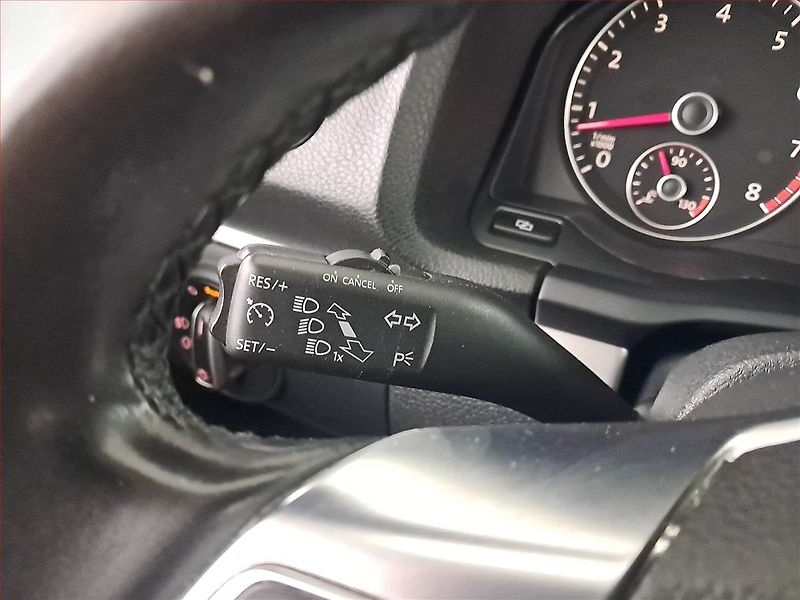Volkswagen Scirocco (2011) 1.4 TSI, Tempomat - fotka 17 z 19