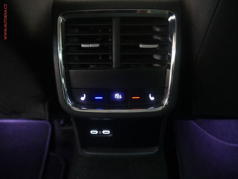 Škoda Octavia (2019) 2.0 TDI, ČR, Style, DSG - fotka 25 z 27