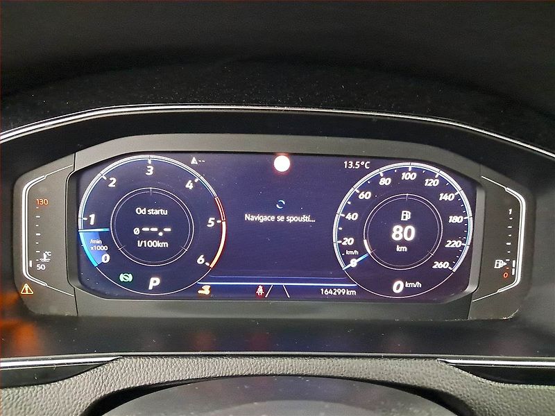 Volkswagen Passat (2020) Elegance 2.0 TDI, Automat - fotka 11 z 17