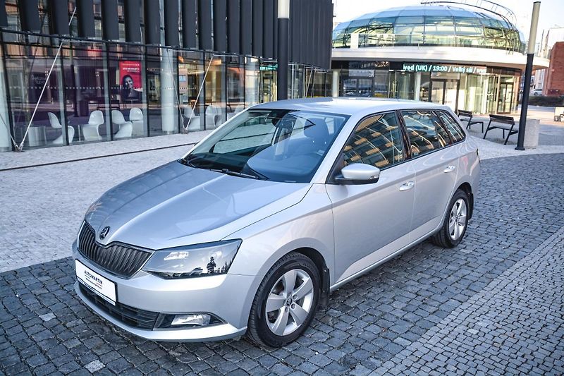 Škoda Fabia (2017) III 1.0 55kw Style Combi 1 MAJ - fotka 26 z 38