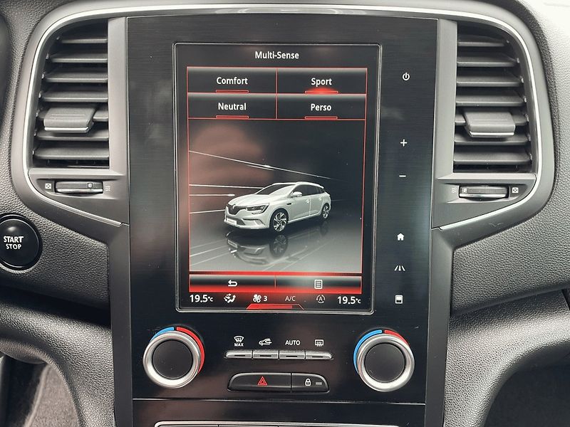 Renault Mégane (2016) 1.6 TCe,GT,Automat,151kW - fotka 18 z 41